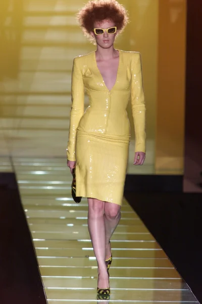 Look 24